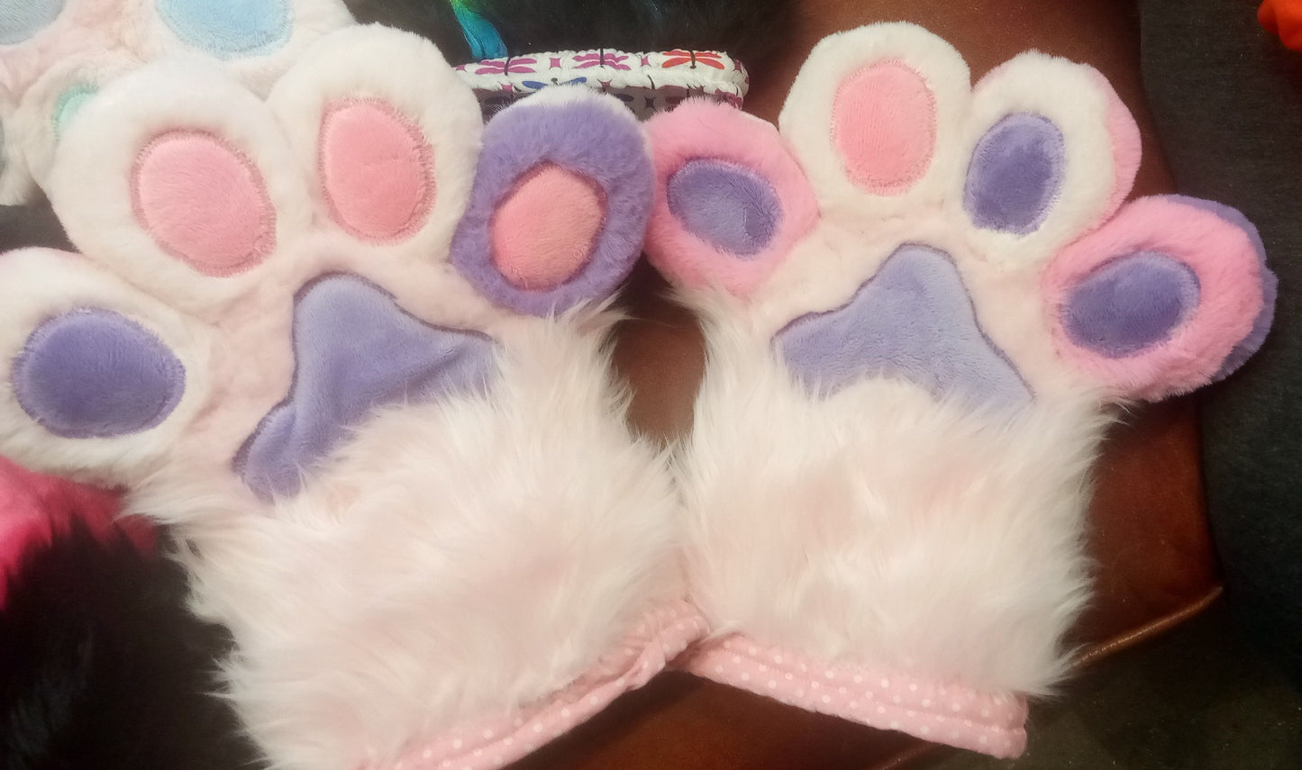 Harlequin Calico Furry Paws - Furry Paws